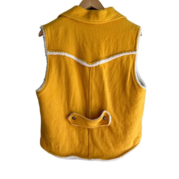 Calvin Klein Wool Vest Yellow Small - Picture 9 of 9
